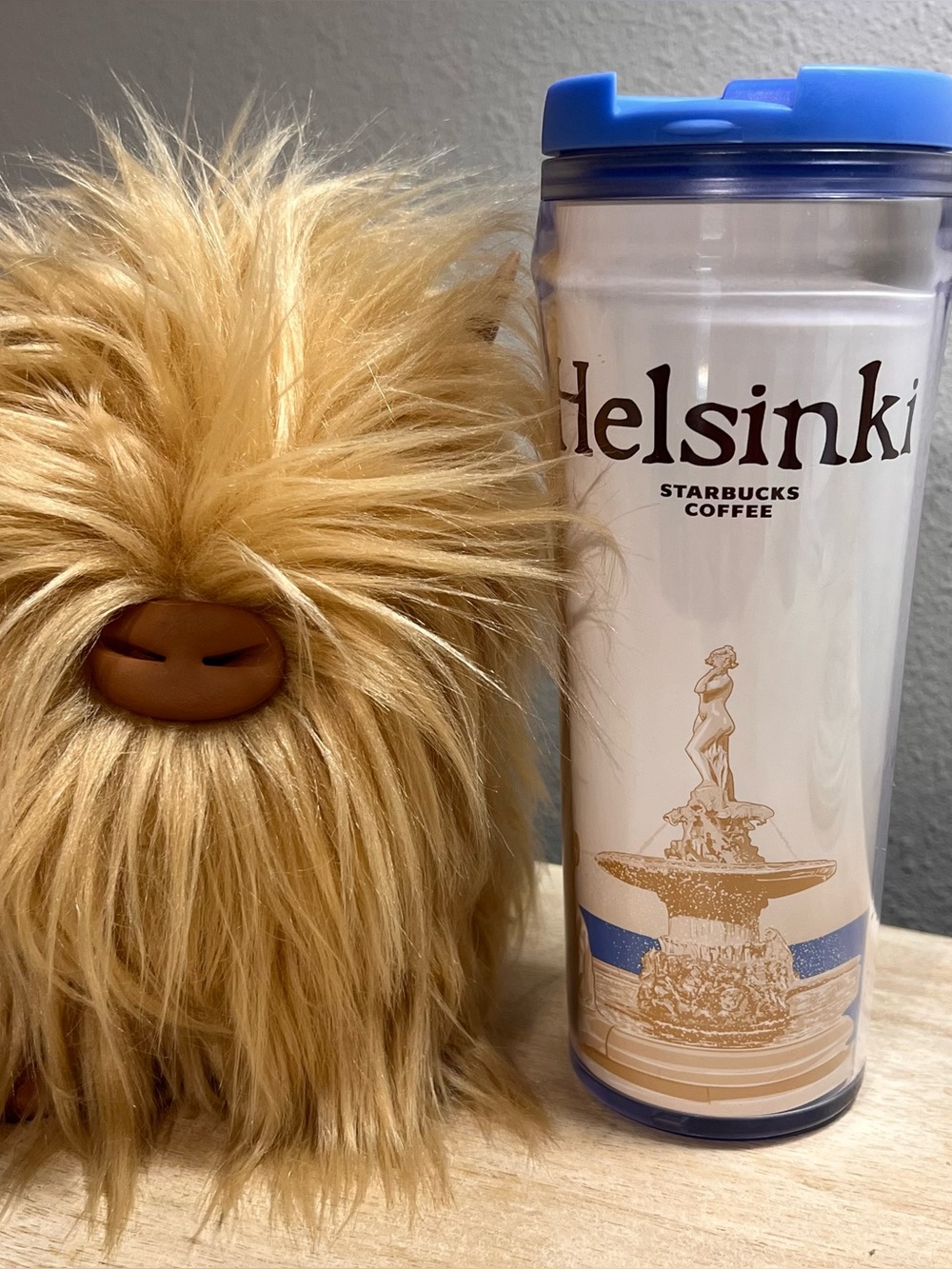 NWT Starbucks Helsinki Global Icon Tumbler 2004 12 oz Tall